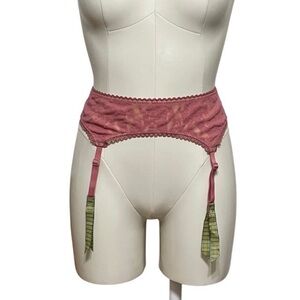 VICTORIA'S SECRET rose chantilly stretch lace plaid ribbon garter belt XS/S, NWT